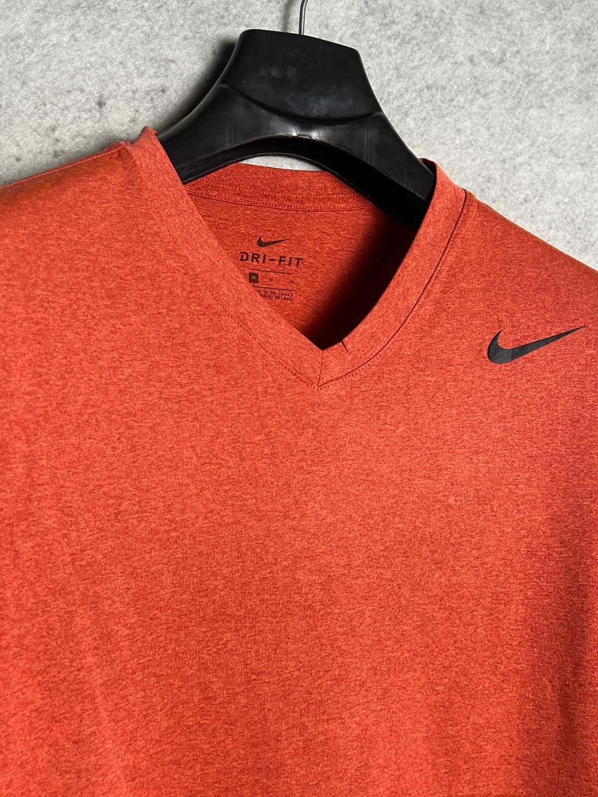 Nike Dri Fit V Neck Red - Medium