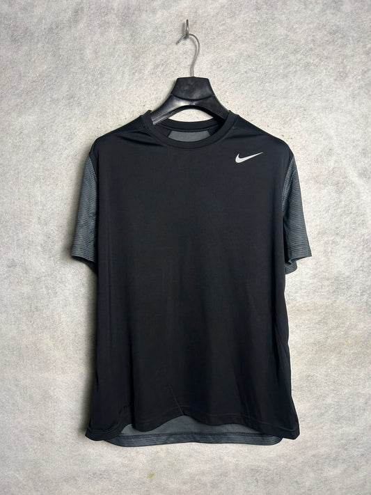 Nike Dri Fit Black Round Neck - Large