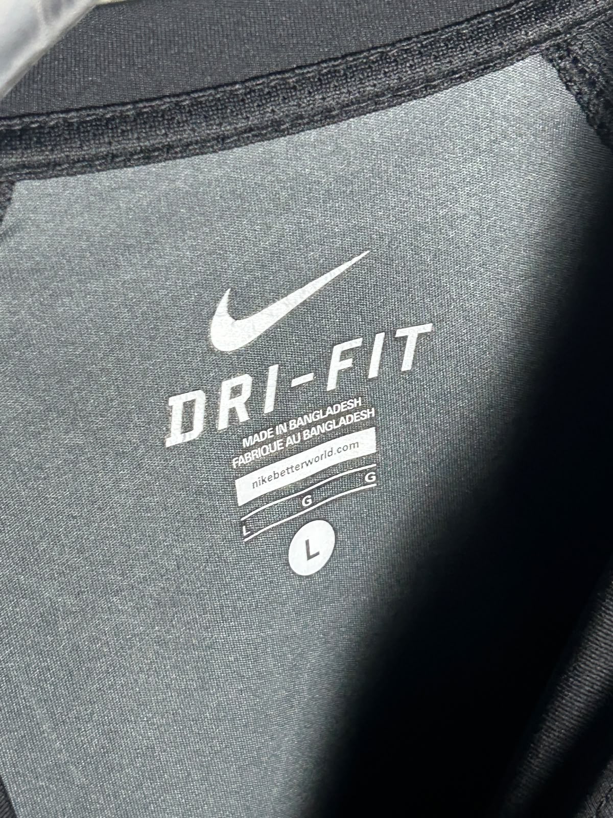 Nike Dri Fit Black Round Neck - Large