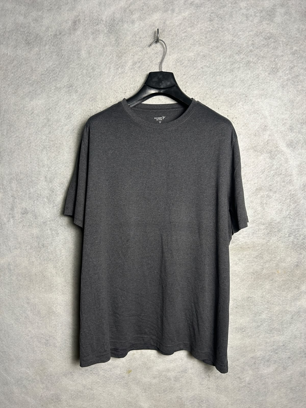 Old Navy Black Round Neck - XXL