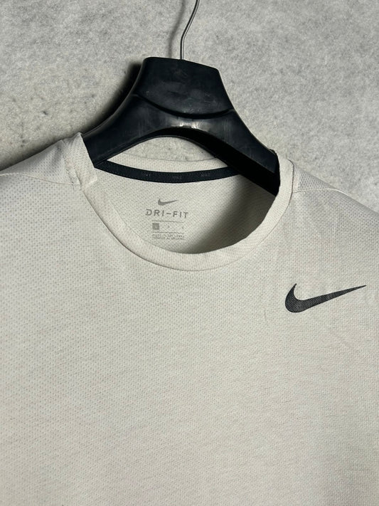 Nike White Dri Fit Round Neck - Large