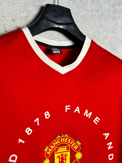 Manchester United Red V Neck - Large