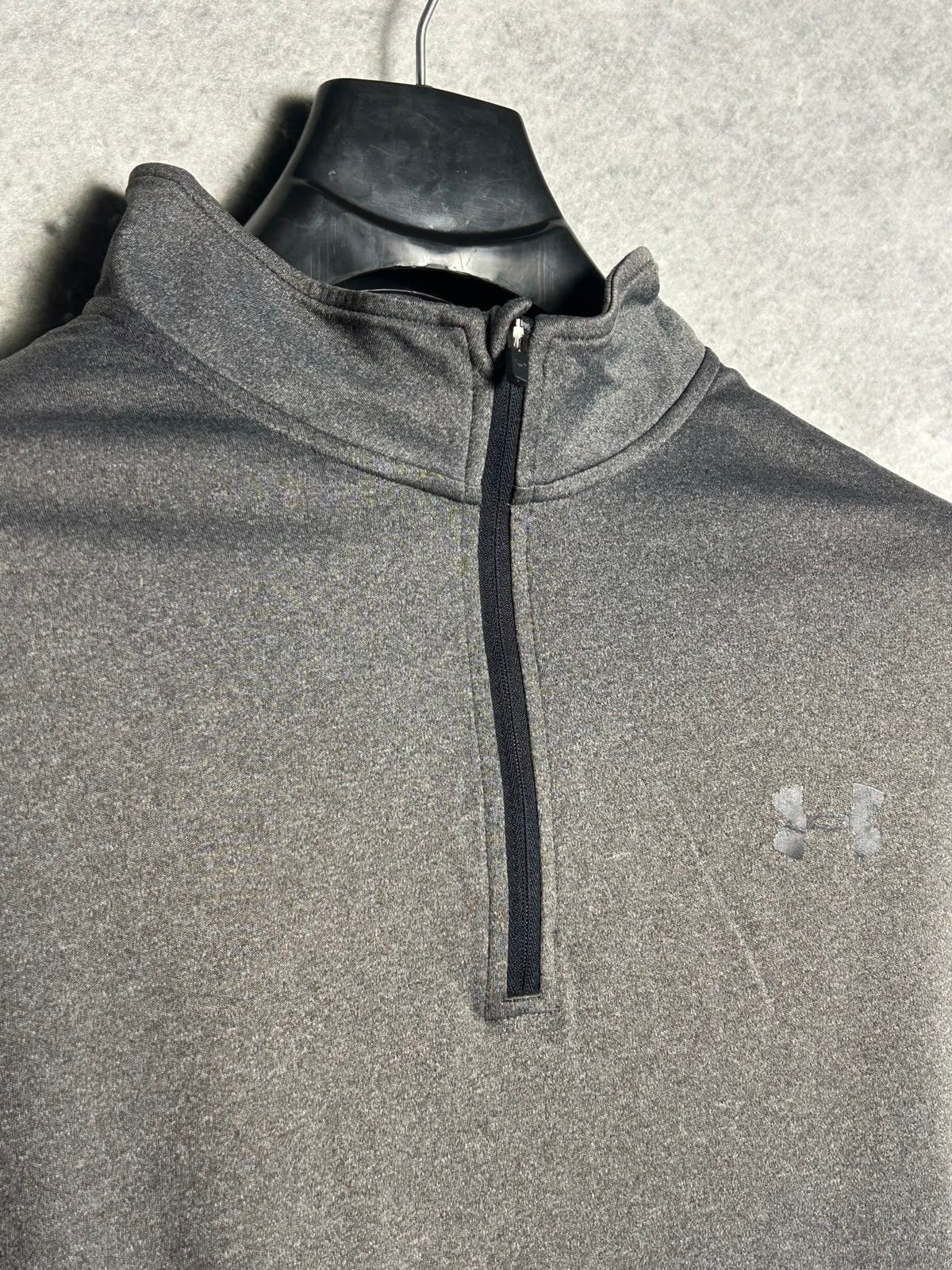 Under Armour Heat Gear Grey Full Sleeves Half Zip - 2XL