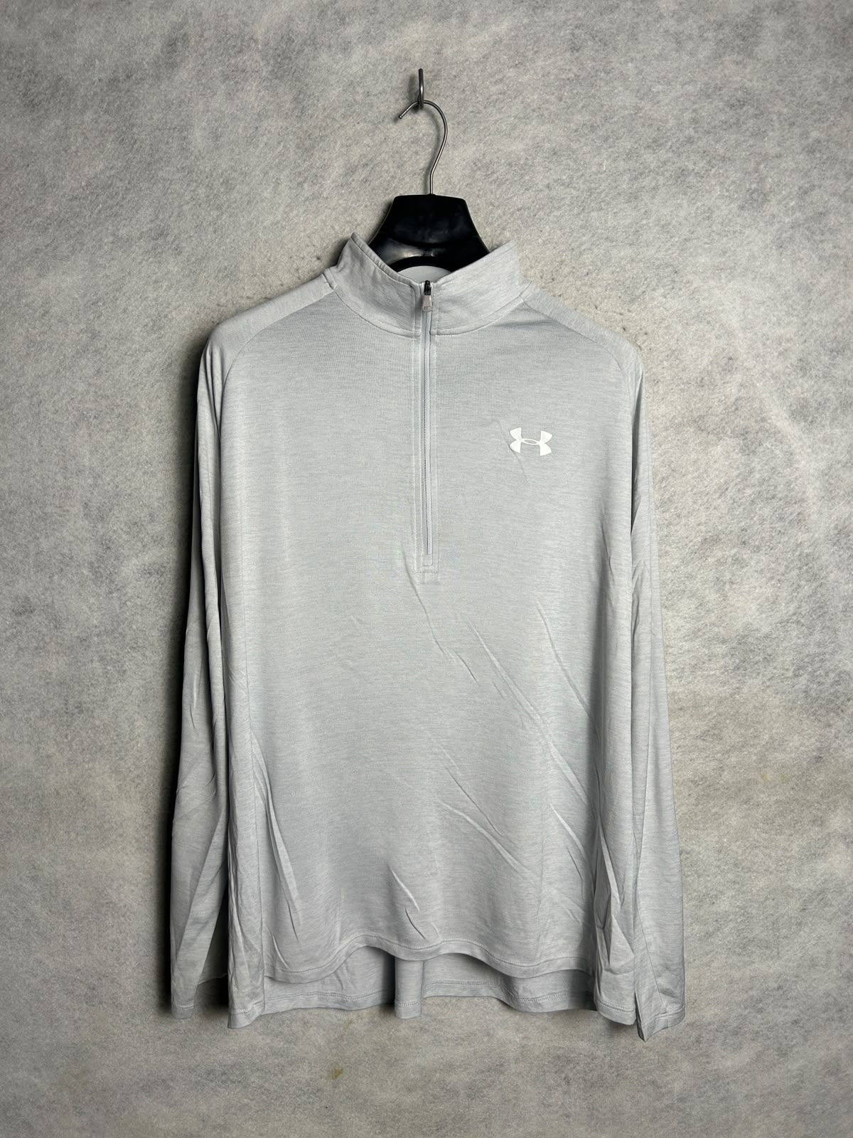 Under Armour Heat Gear Grey Full Sleeves Half Zip - XL