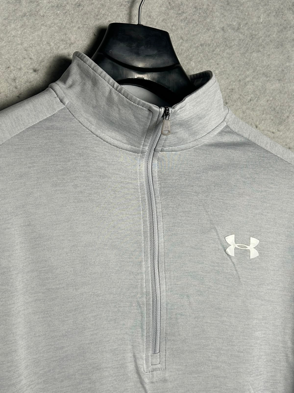Under Armour Heat Gear Grey Full Sleeves Half Zip - XL