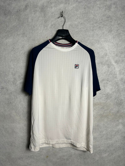 Fila White Round Neck - Medium