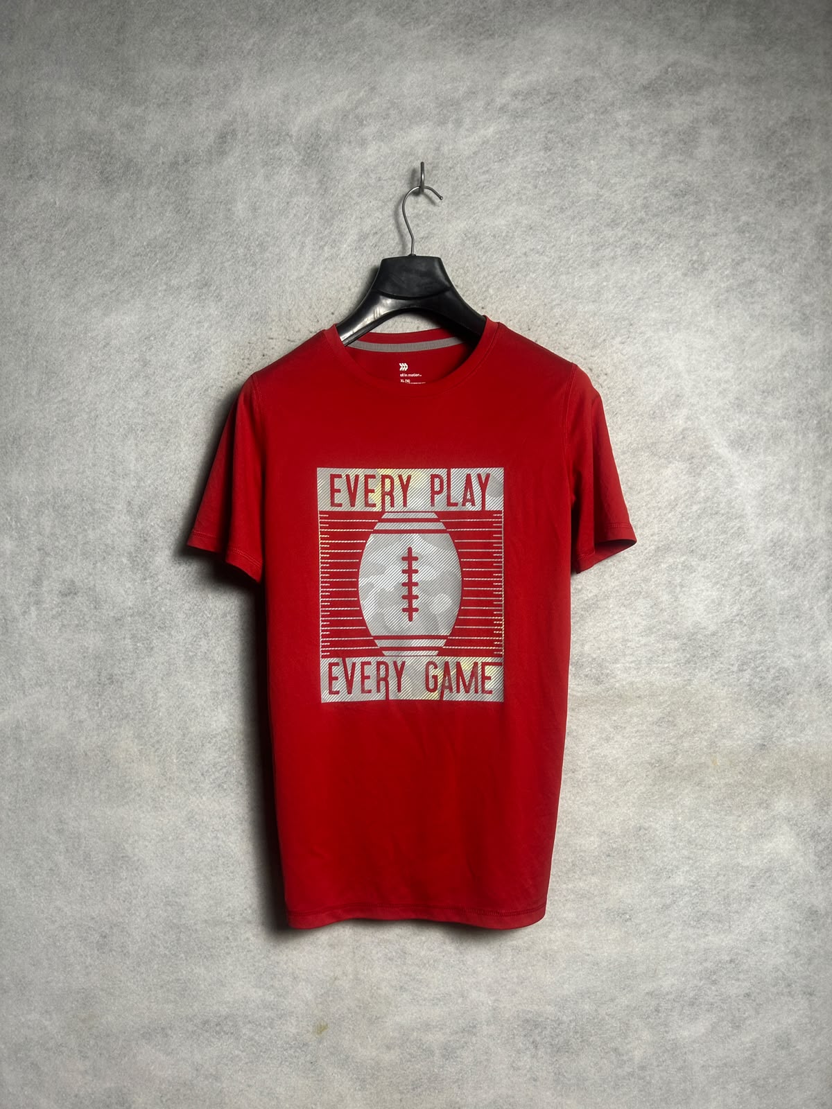 All In Motion Red Big Logo Round Neck - XL