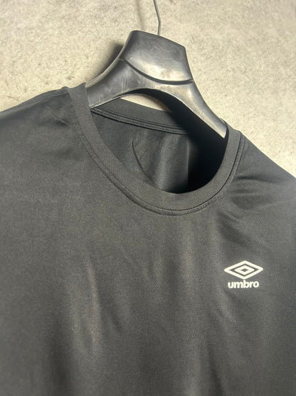 Umbro Black Round Neck - XL