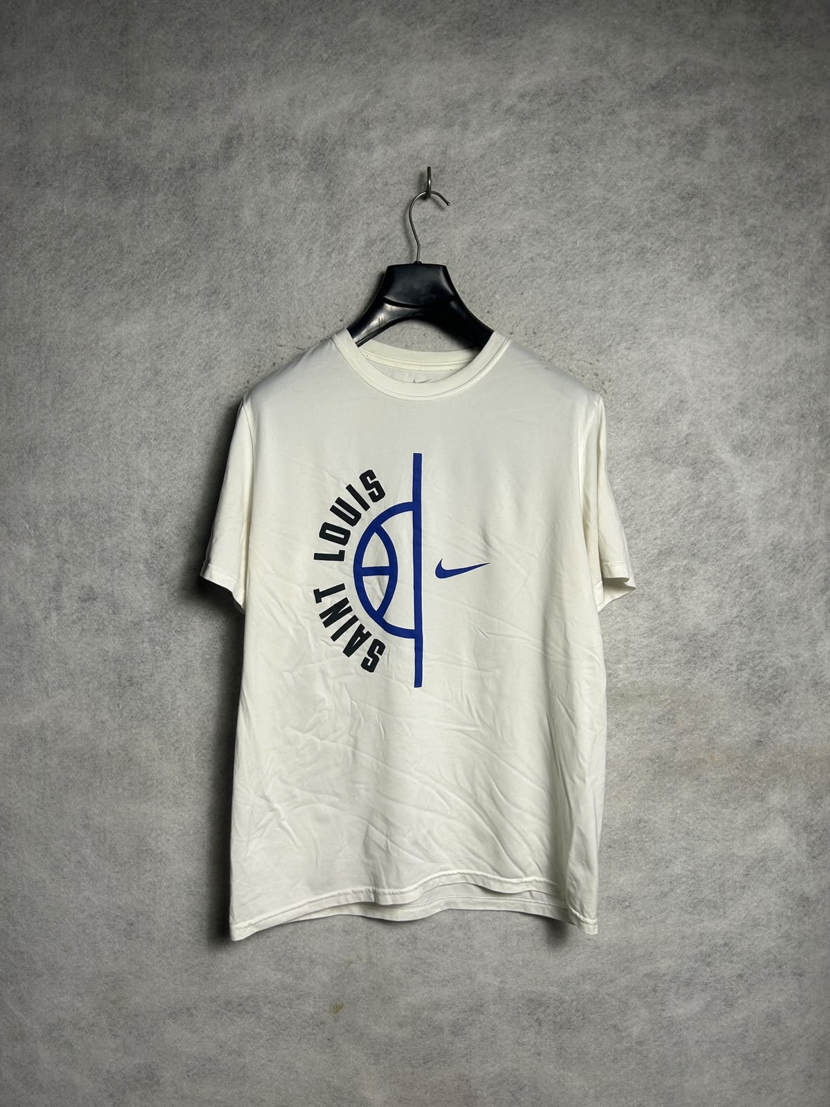 Nike Dri Fit White Round Neck - Medium