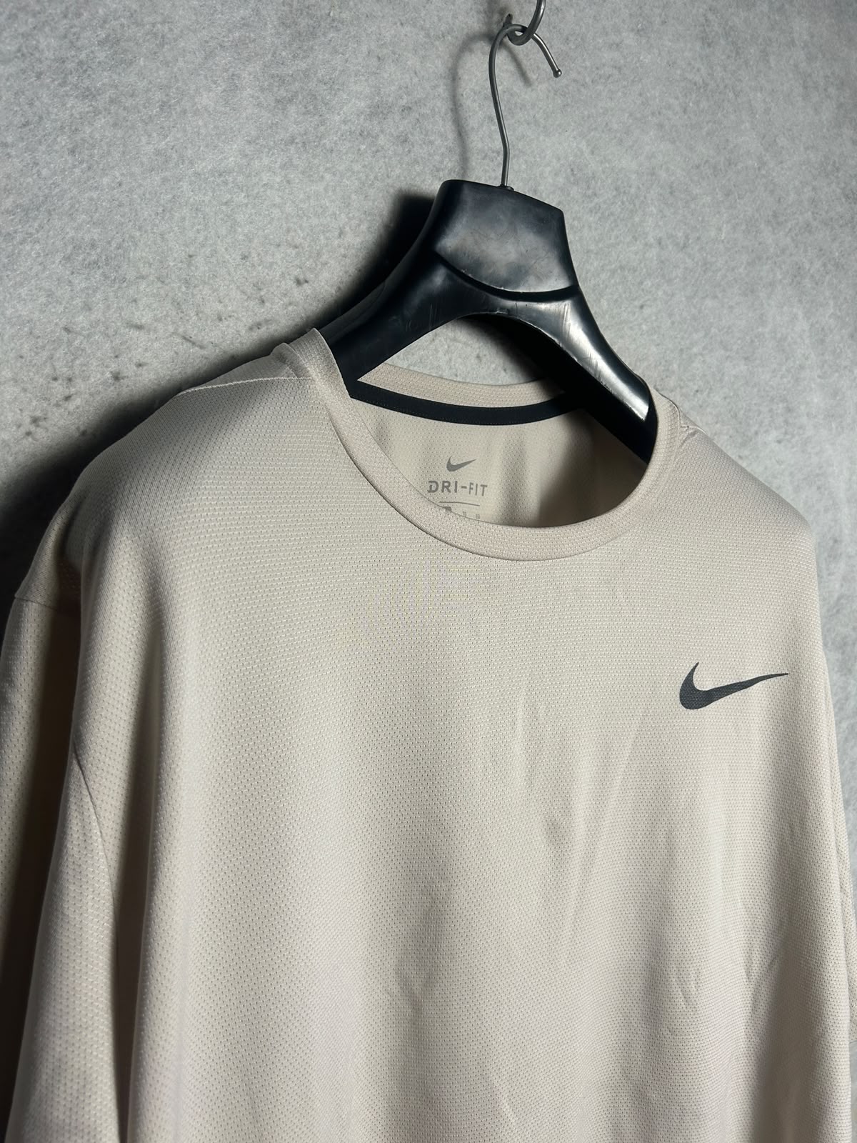 Nike Dri Fit Round Neck - XL