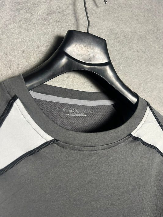 Under Armour Grey Round Neck Full Sleeves - XXL