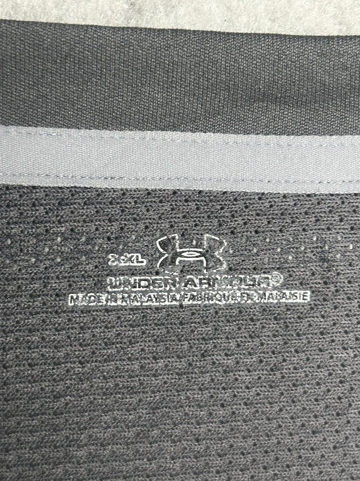Under Armour Grey Round Neck Full Sleeves - XXL