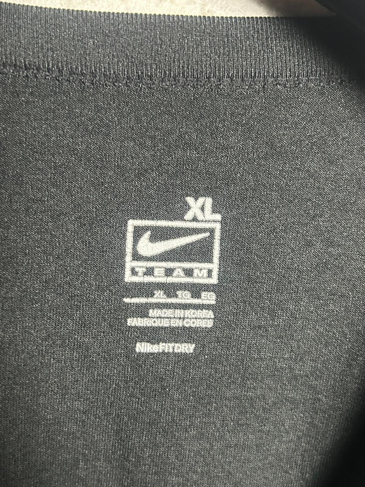 Nike Team Round Neck Black Full Sleeves - XL