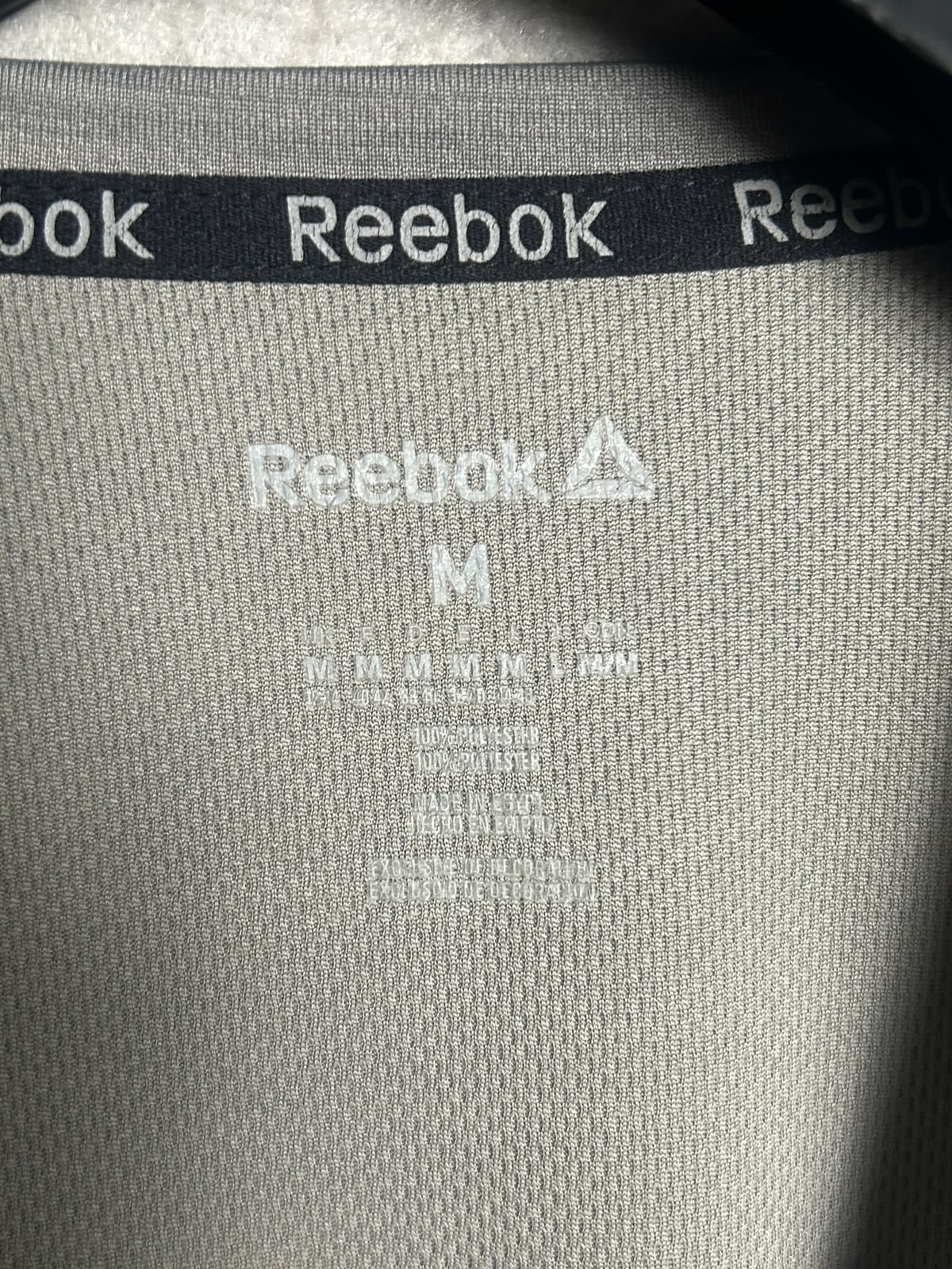 Reebok Grey Round Neck - Medium