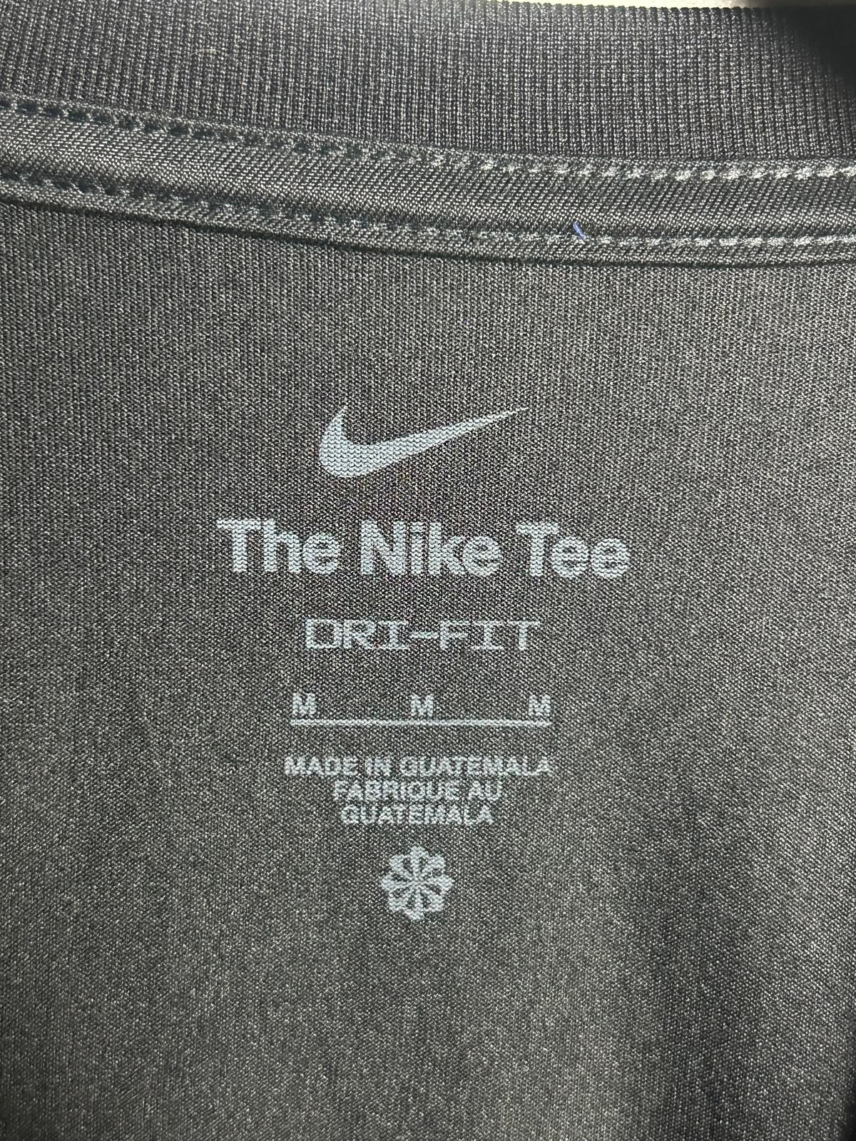 The Nike Tee Black Round Neck - Medium