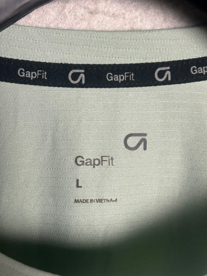 Gap Fit Round Neck - Large