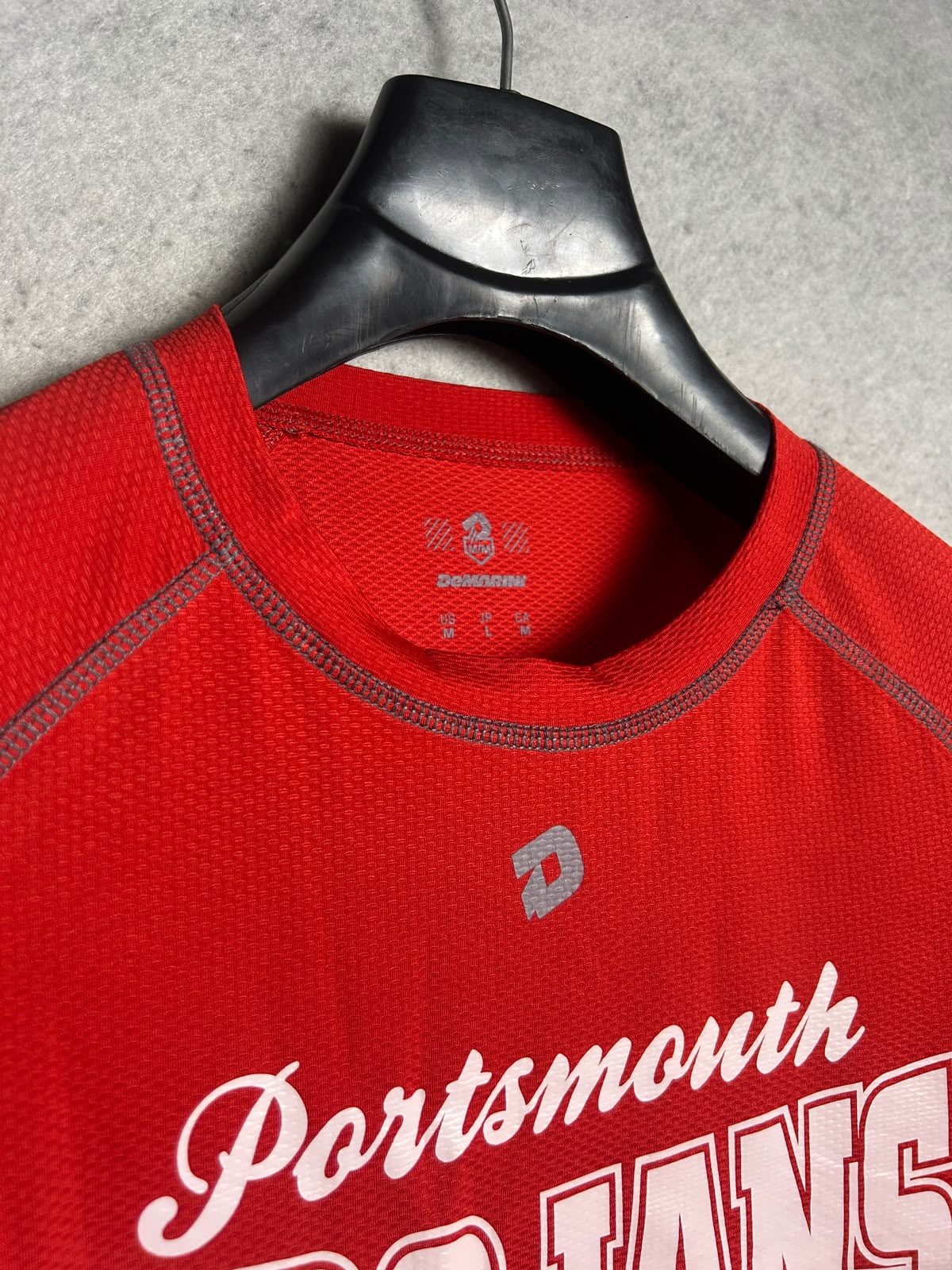 DeMarini Big Logo Red Round Neck - Medium