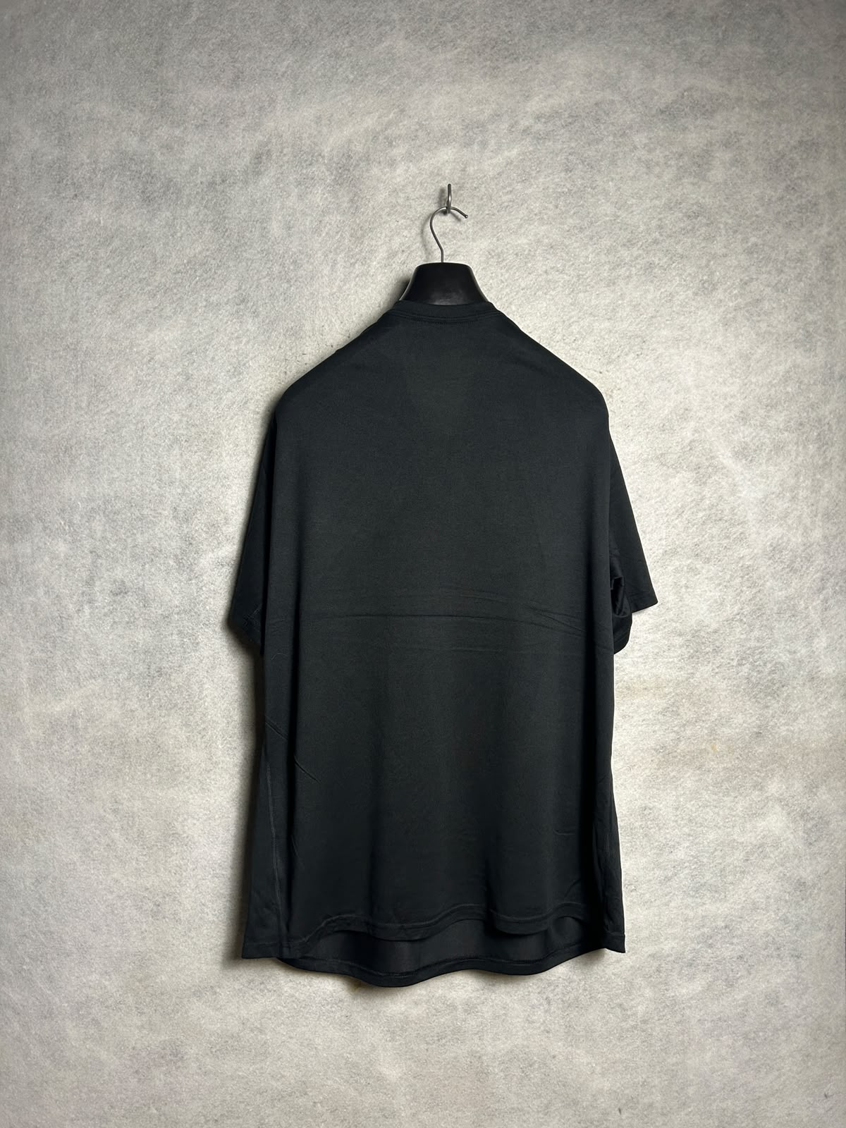 Nike Dri Fit Big Logo Black Round Neck - XL