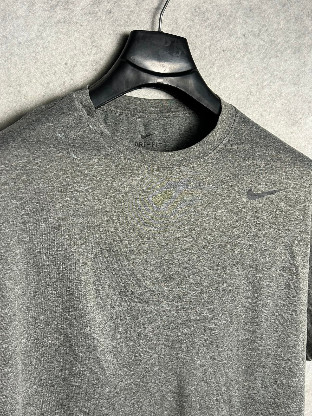 Nike Dri Fit Grey Round Neck - Large