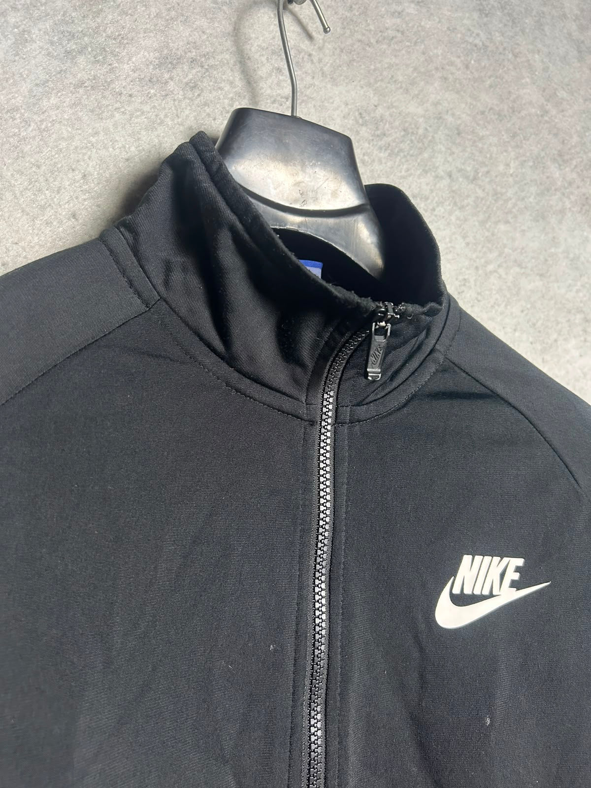 Nike Black Full Sleeves Zip Upper - Large