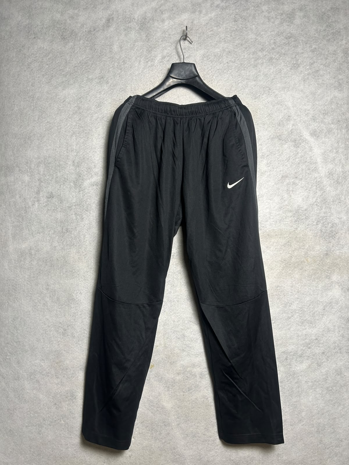 Nike Black - Large