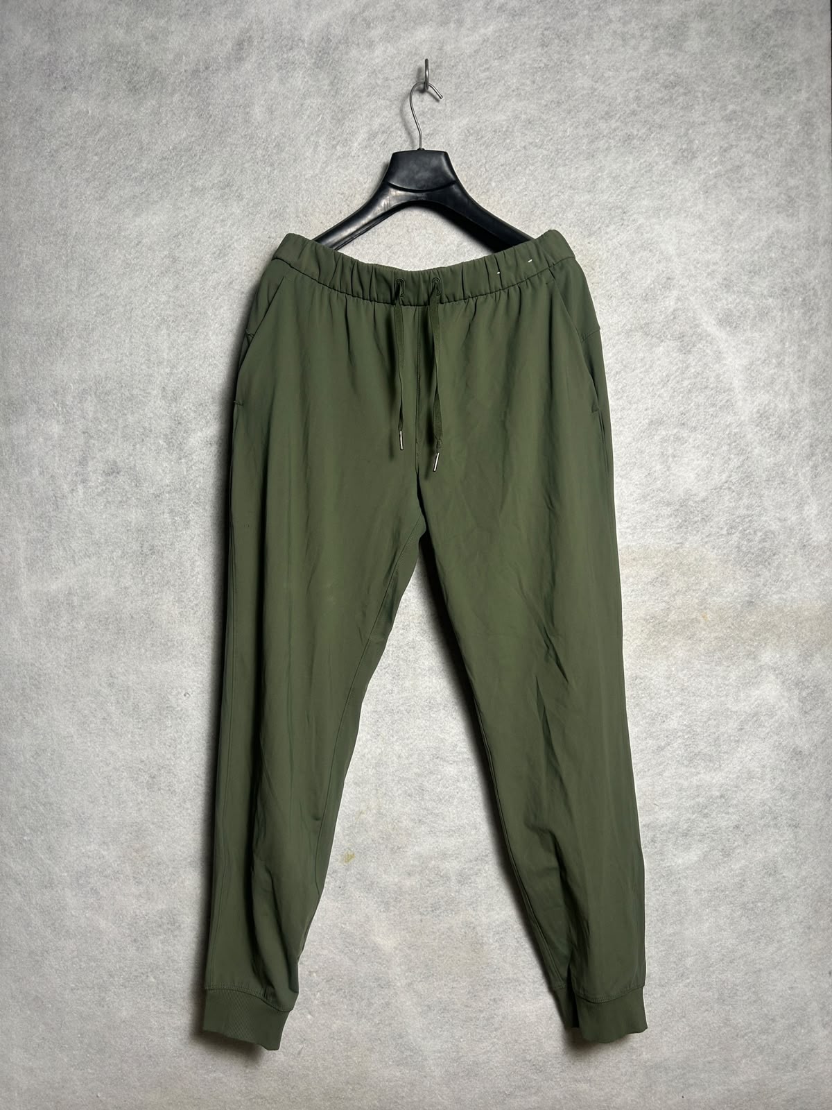 Travel Jogger Army Green - Large
