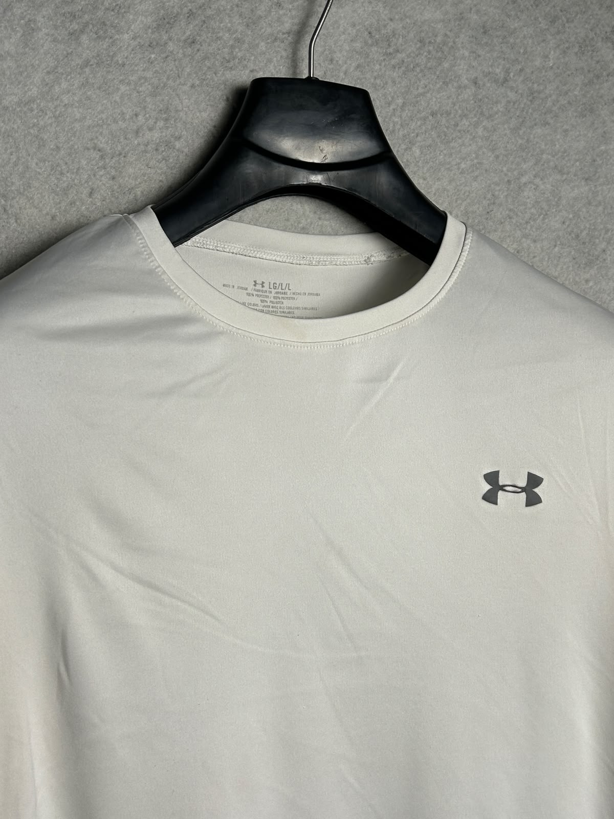 Under Armour White Round Neck - Large