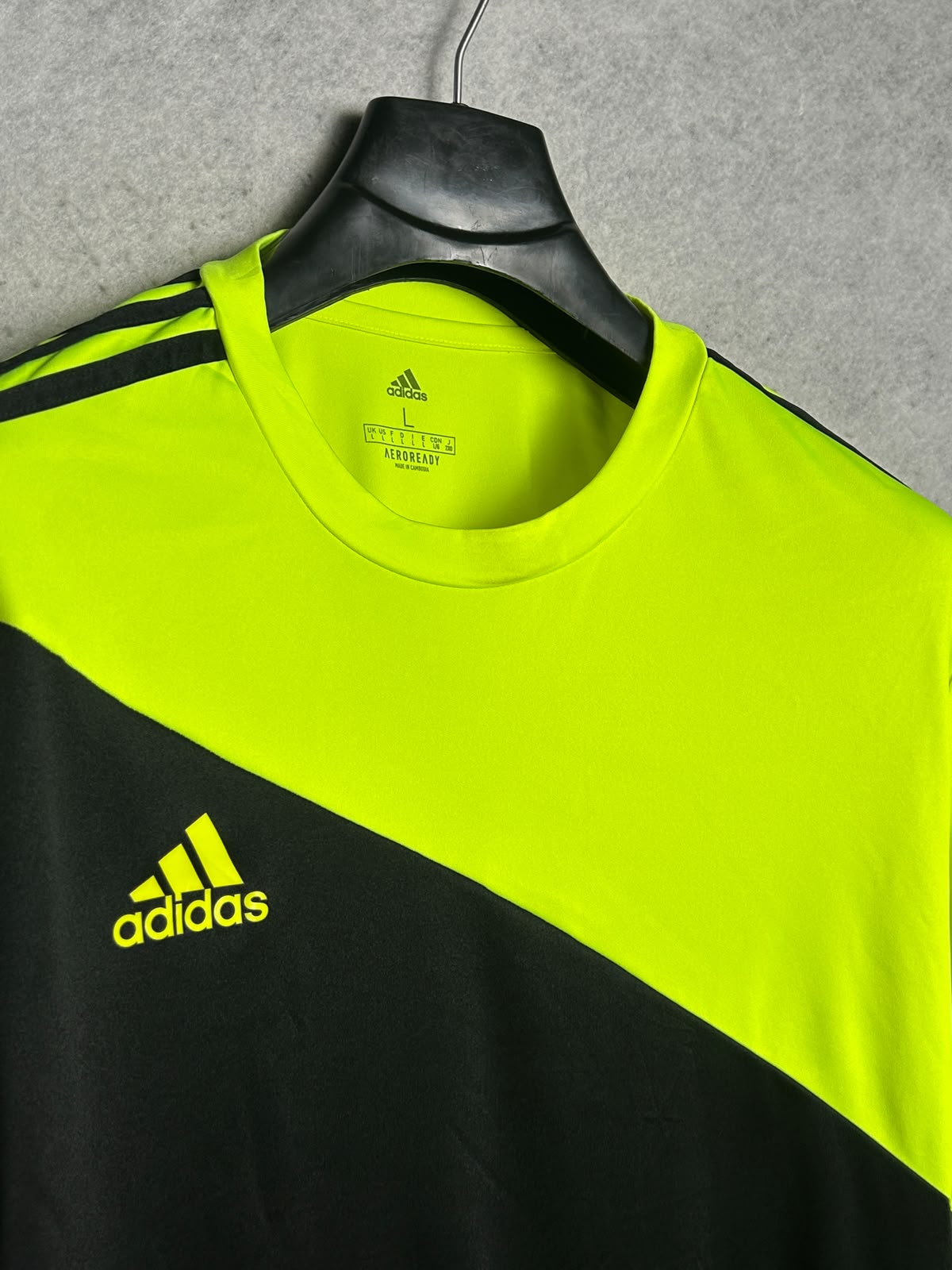 Adidas Aeroready Full Sleeves - Large
