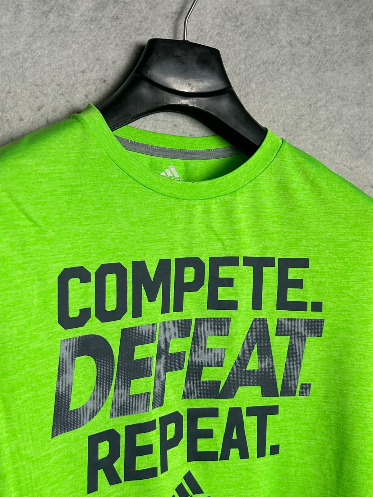 Adidas Big Logo Green Round Neck - Large