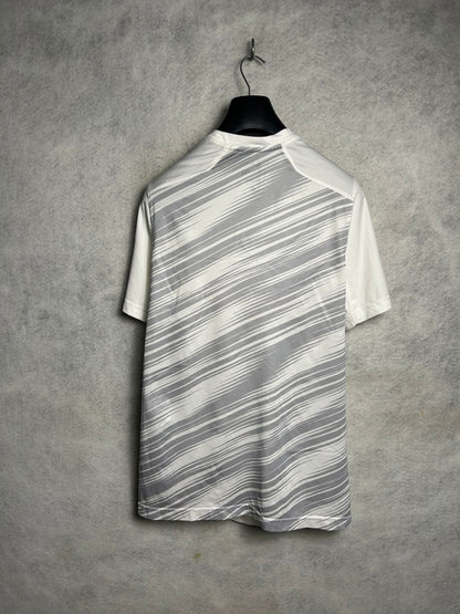 Nike Dri Fit Big Logo White Round Neck - Small