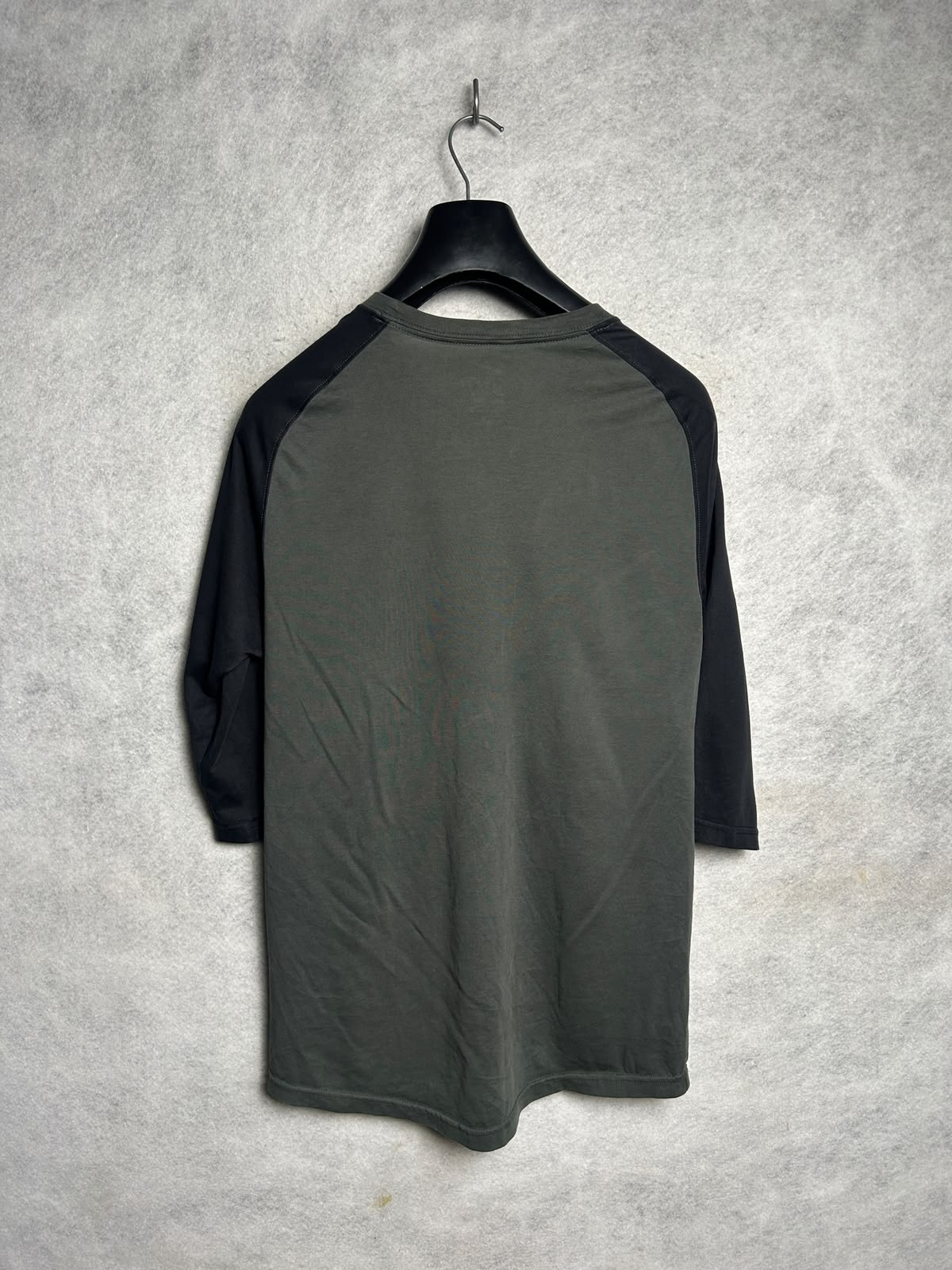 Nike Dri Fit Half Sleeves Round Neck - Small