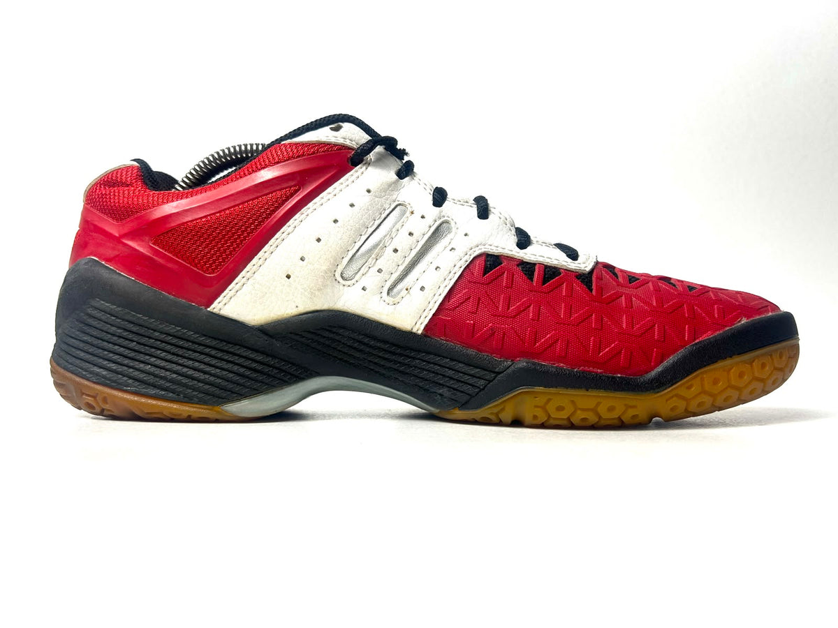 Yonex Power Cushion 01 MEN - Euro 42
