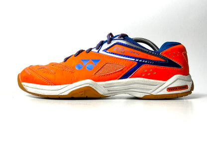 Yonex Power Cushion 600 - Euro 43