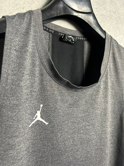 Jordan Dri Fit - Large