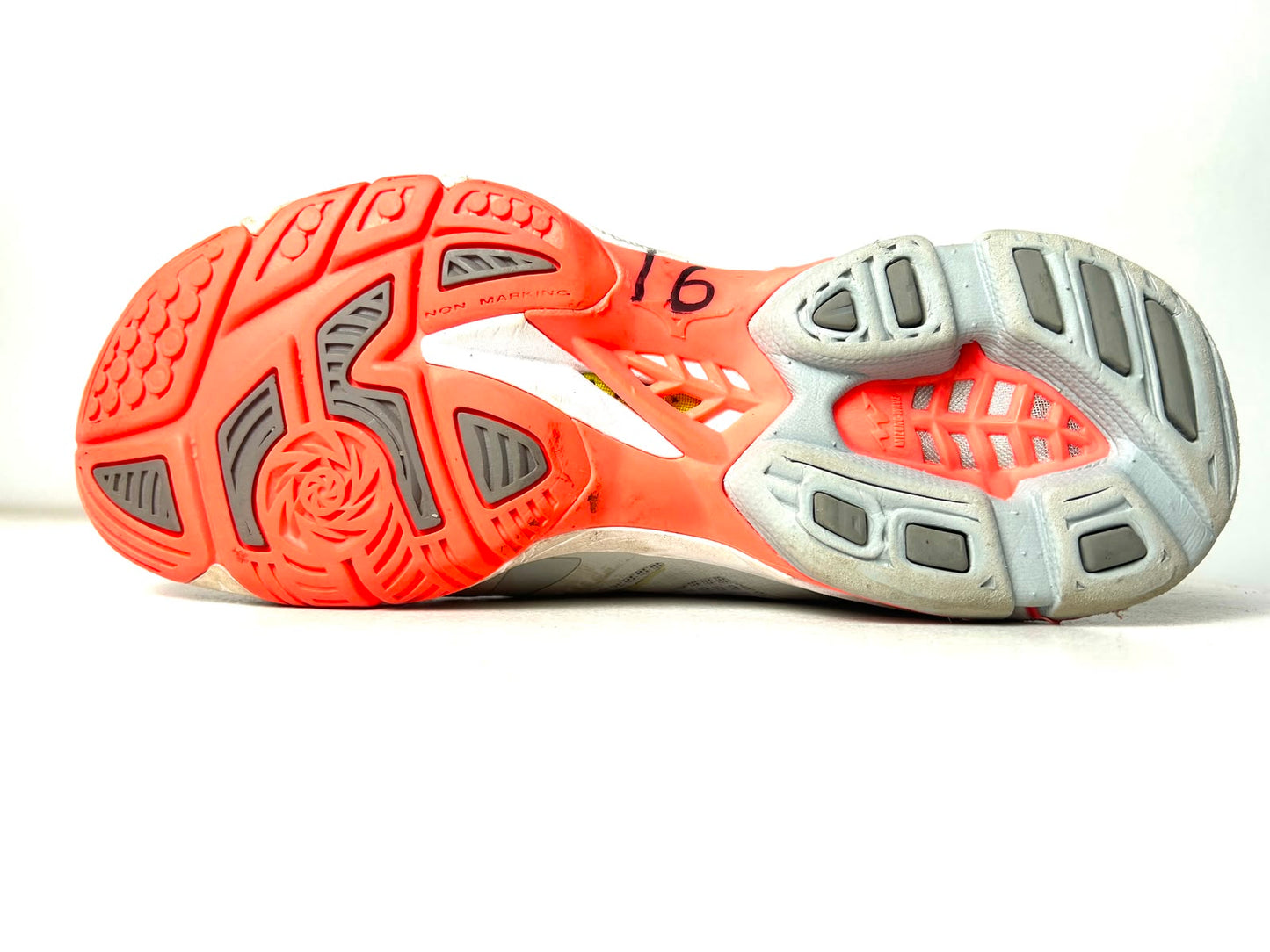 Mizuno Wave Lightning Z5 - Euro 41