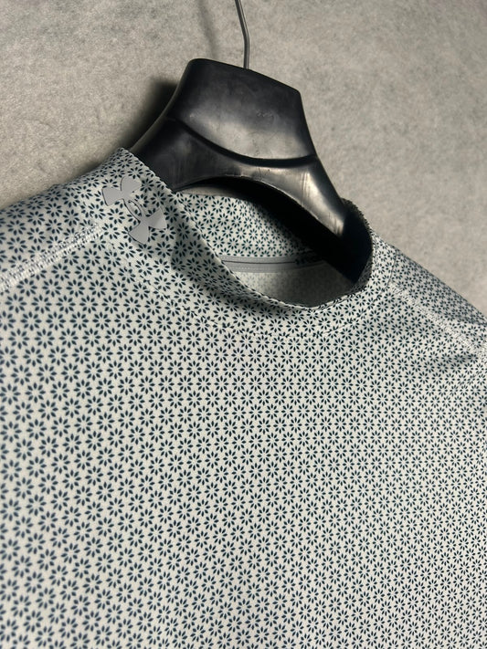 Under Armour Heat Gear Full Sleeves Round Neck - XL
