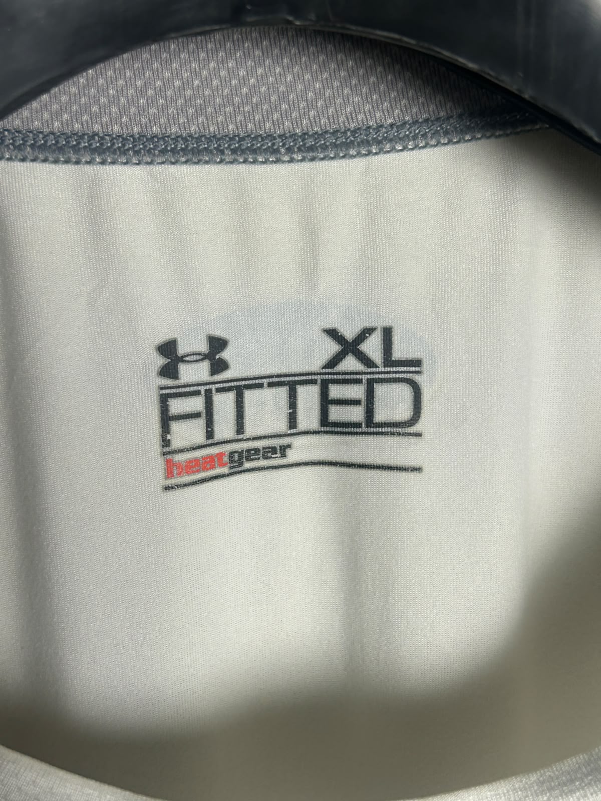 Under Armour Heat Gear White Round Neck - XL