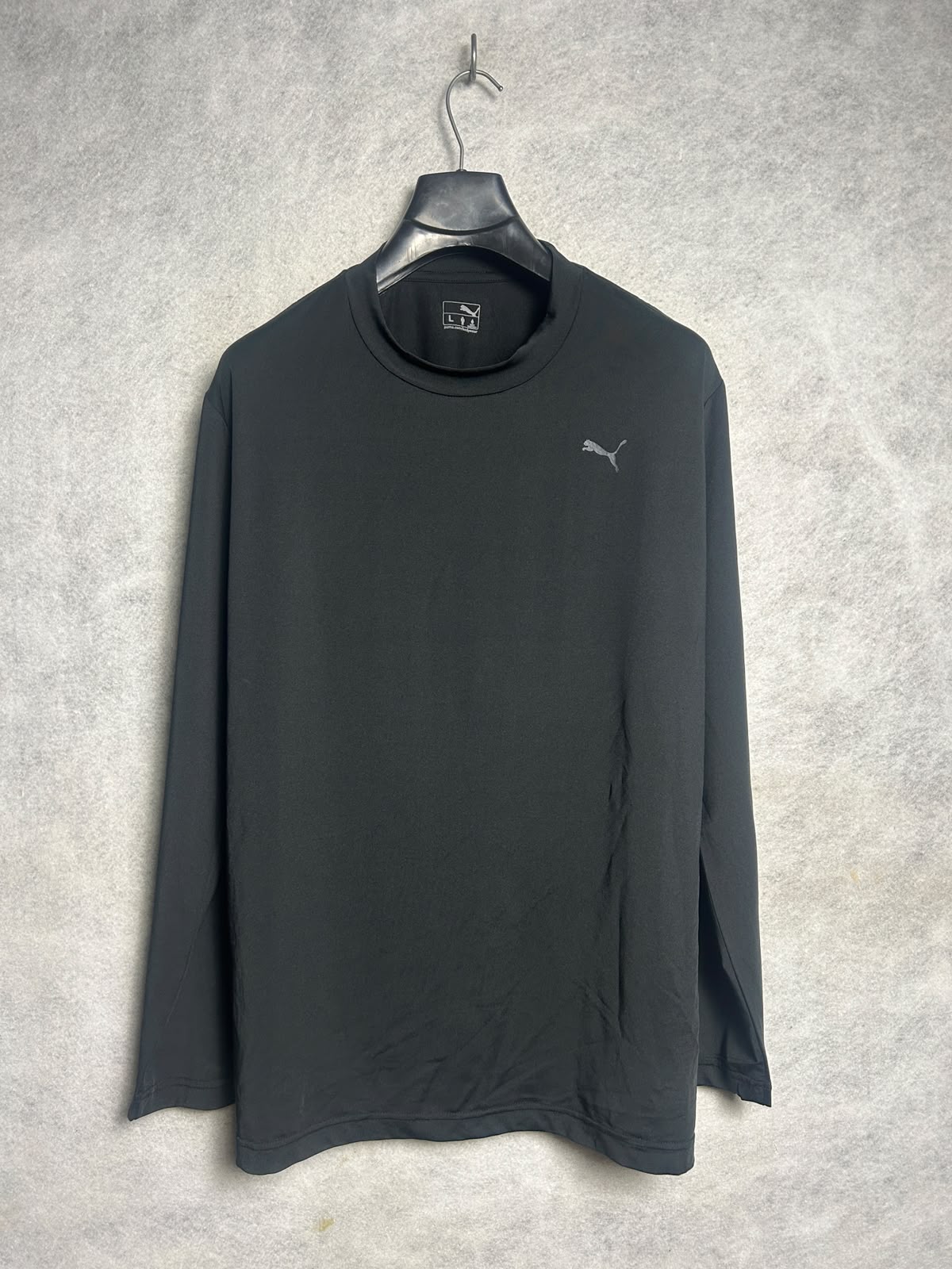 Puma Balck Full Sleeves Round Neck - Large