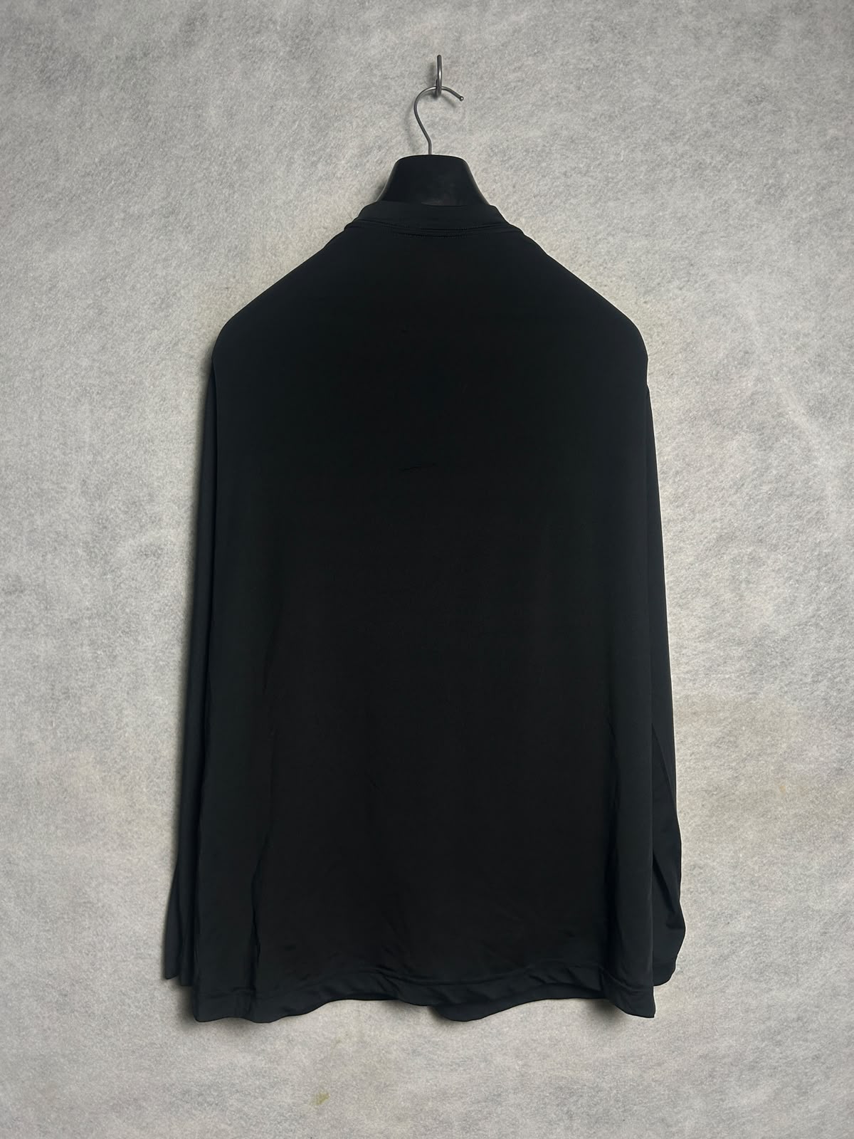 Puma Balck Full Sleeves Round Neck - Large