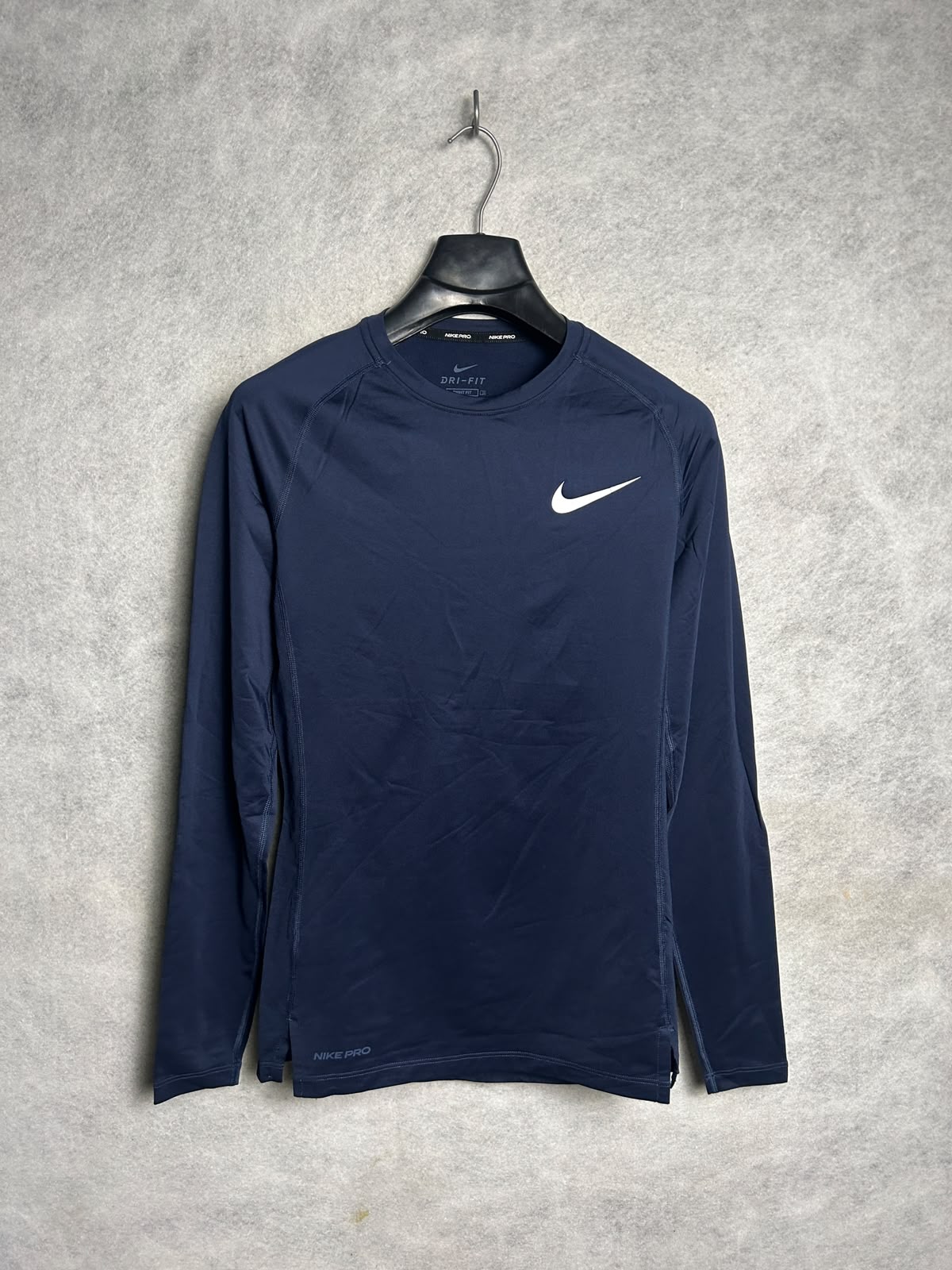 Nike Dri Fit Blue Round Neck Full Sleeves - Medium