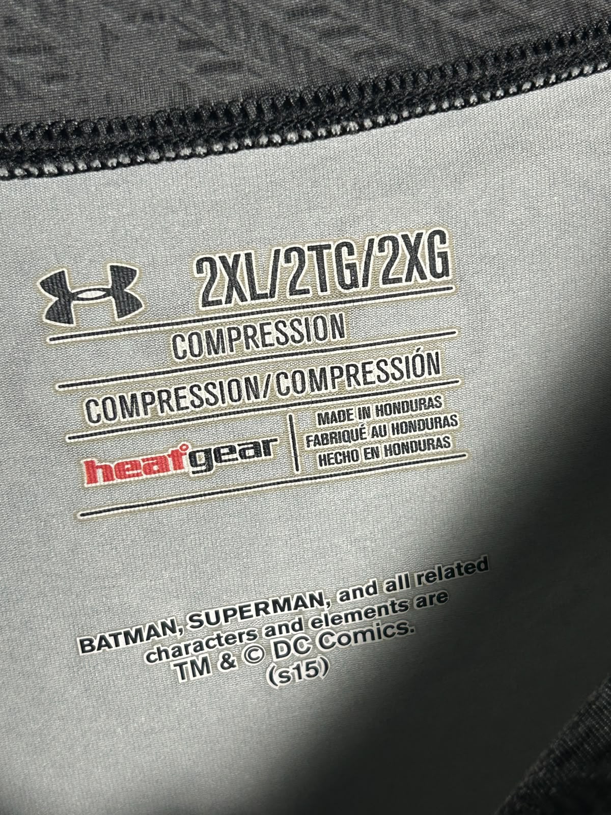 Under Armour Batman Heat Gear Round Neck - 2XL