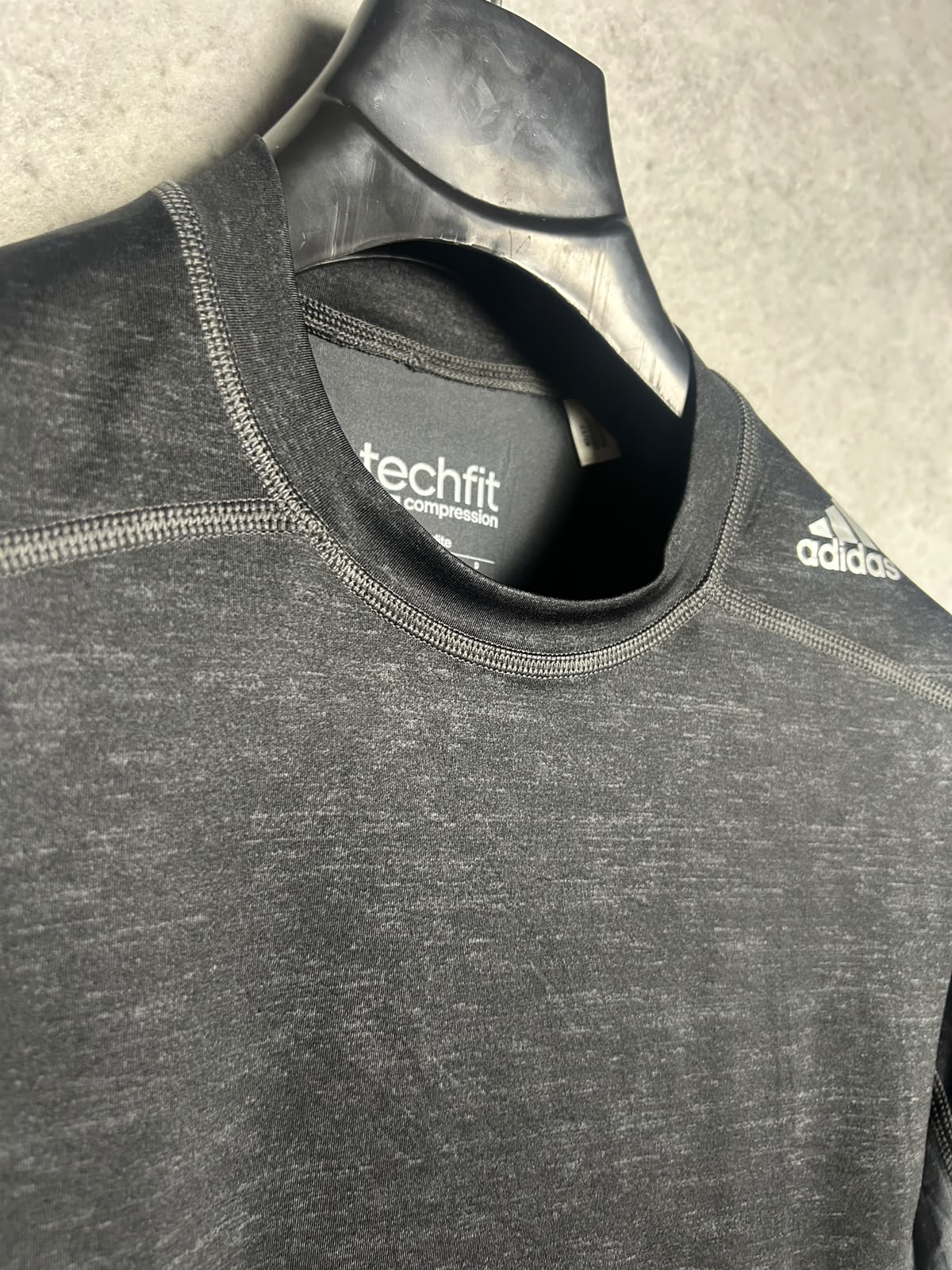 Adidas Techfit Round Neck Black - Large