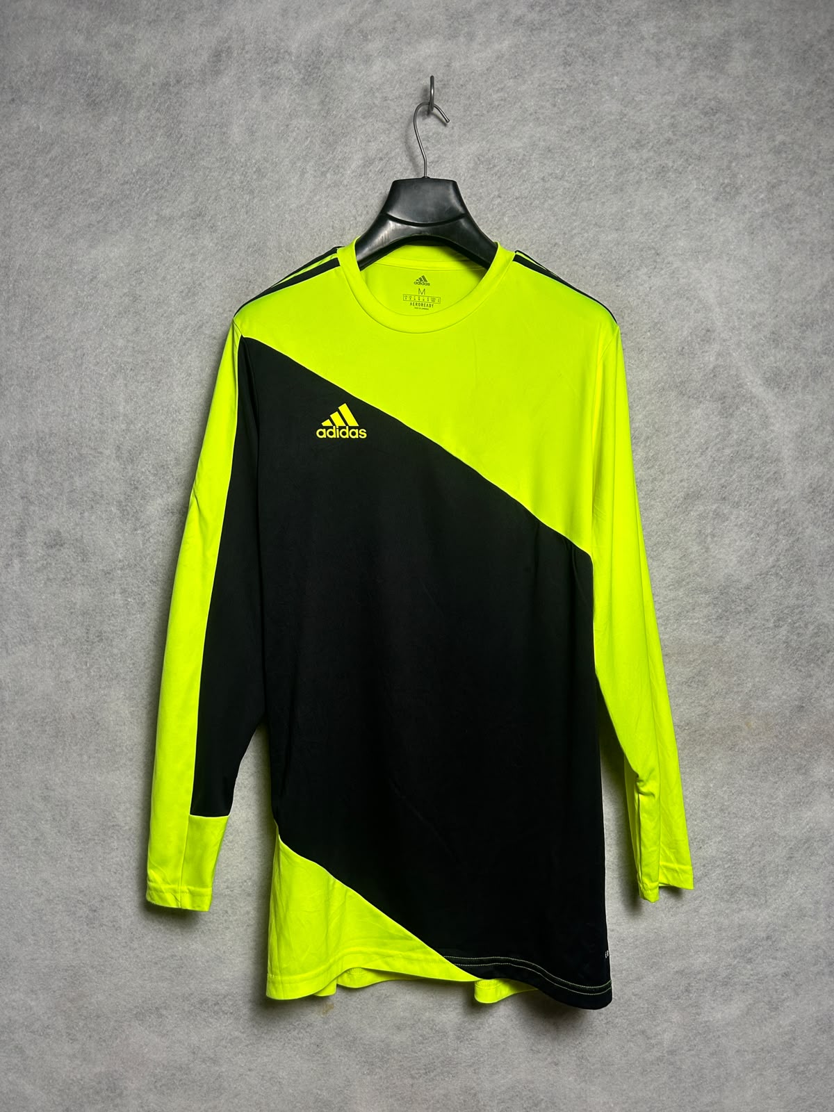 Adidas Aeroready Round Neck Full Sleeves - Medium