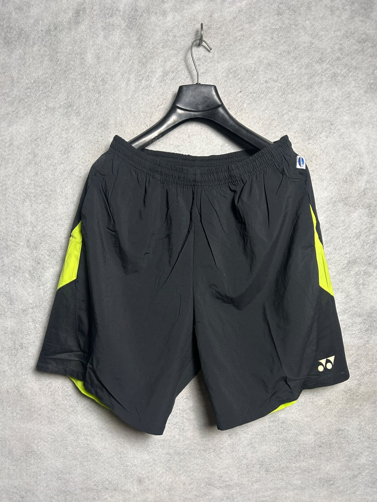 Yonex Black - Medium