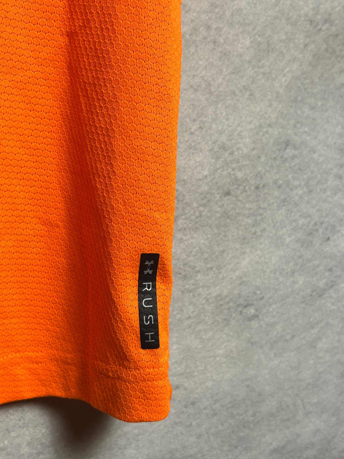 Under Armour Rush Orange Round Neck - Medium