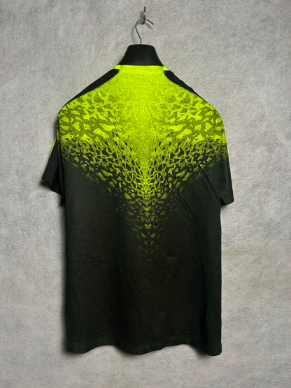 Nike Dri Fit Black Round Neck - Medium
