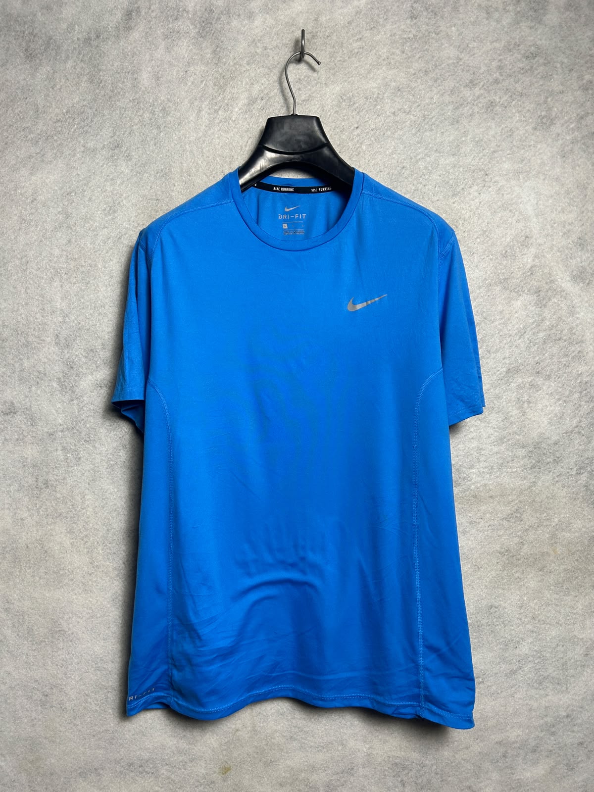 Nike Dri Fit Blue Round Neck - Large