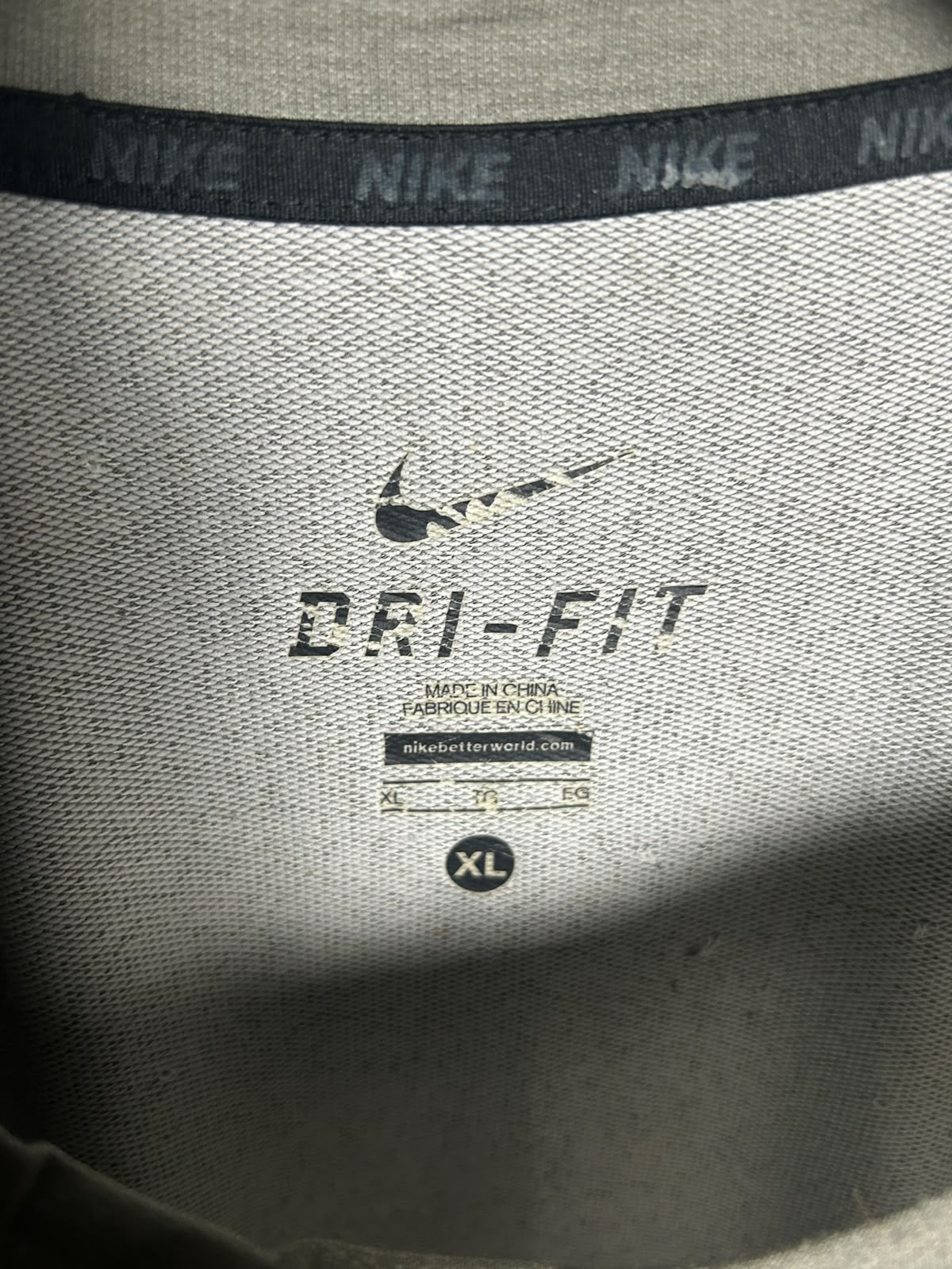 Nike Dri Fit Grey Full Sleeves Round Neck - XL
