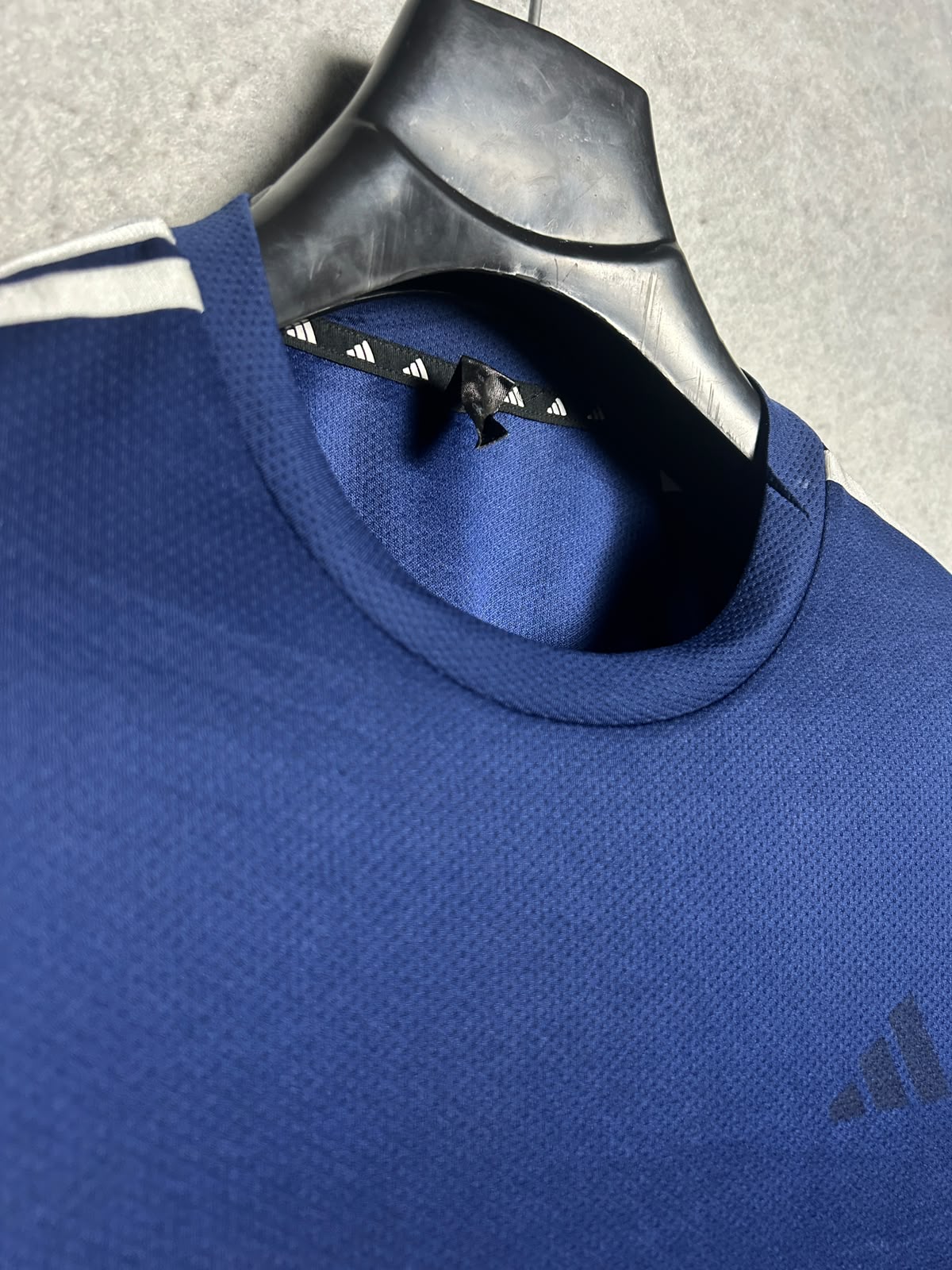 Adidas Aeroready Blue Round Neck - Medium