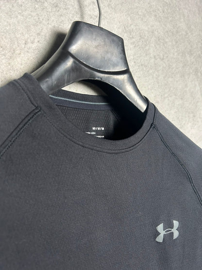 Under Armour Cold Gear Black Full Sleeves Round Neck - Medium